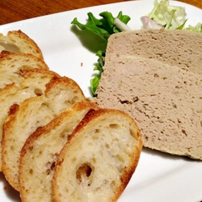 地鶏と白レバーのパテ(CHEZ VOUS （シェ・ヴー）)
