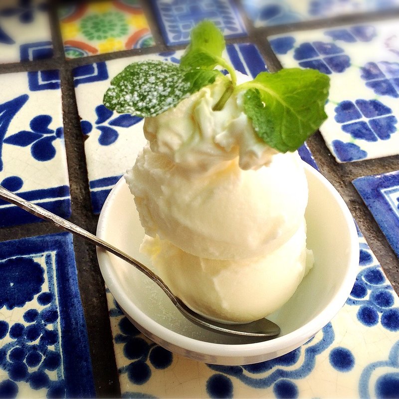 マスカルポーネのアイス(and people udagawa)