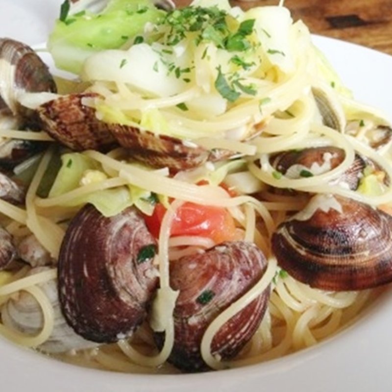 あさりと春キャベツのスパゲッティ(GINA ジーナ)