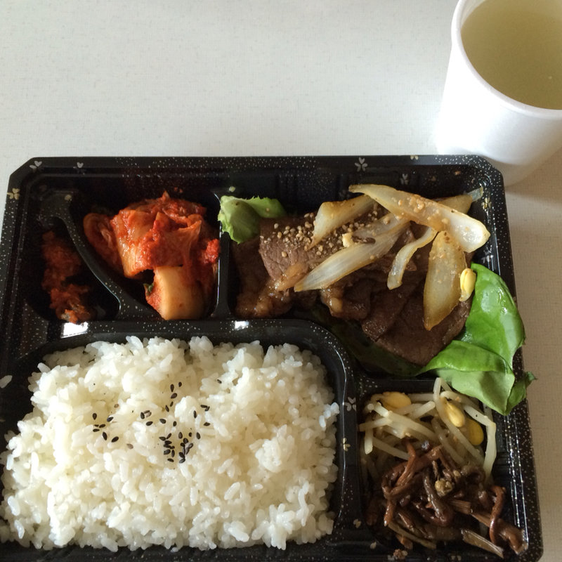 上カルビ弁当(キムチデポン)