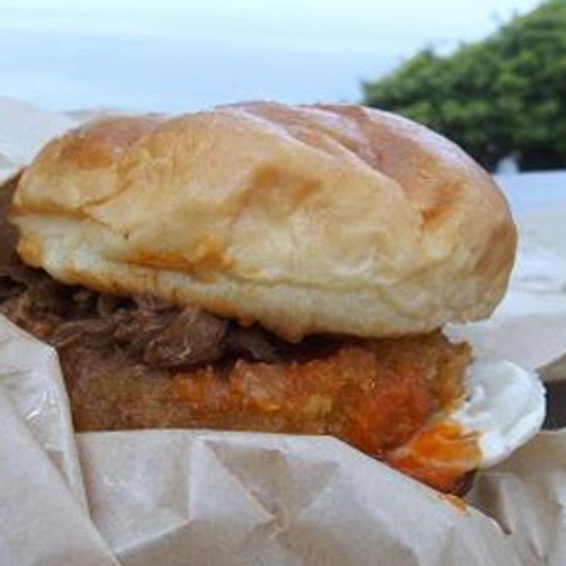 あわじ島オニオングラタンバーガー(絶景レストラン うずの丘)