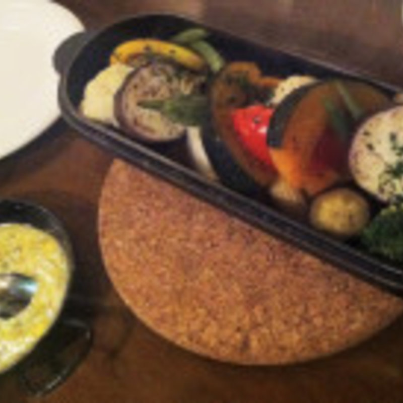 本日の野菜8種のダッチオーブン焼き(miniyon)