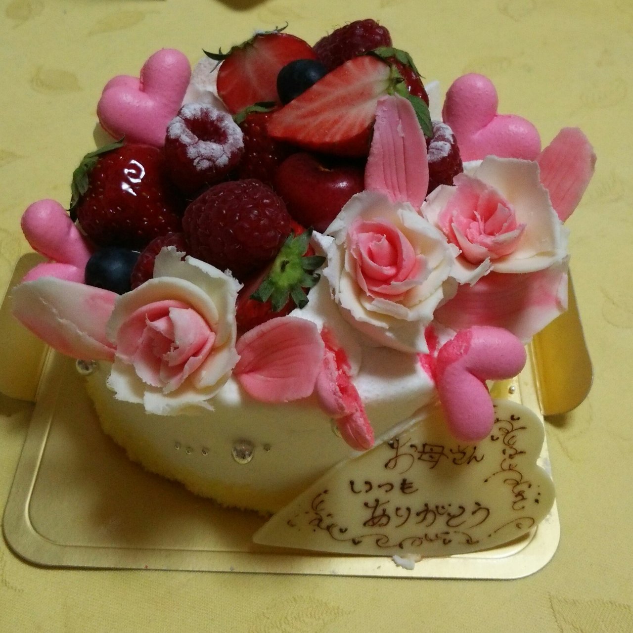 ホールケーキ ラ ローズ ジャポネ La Rose Des Japonais の口コミ一覧 おいしい一皿が集まるグルメコミュニティサービス Sarah