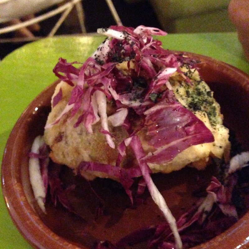 アボガドモッツァレラチーズのフライ(マドッシュ！カフェ （madosh!cafe）)