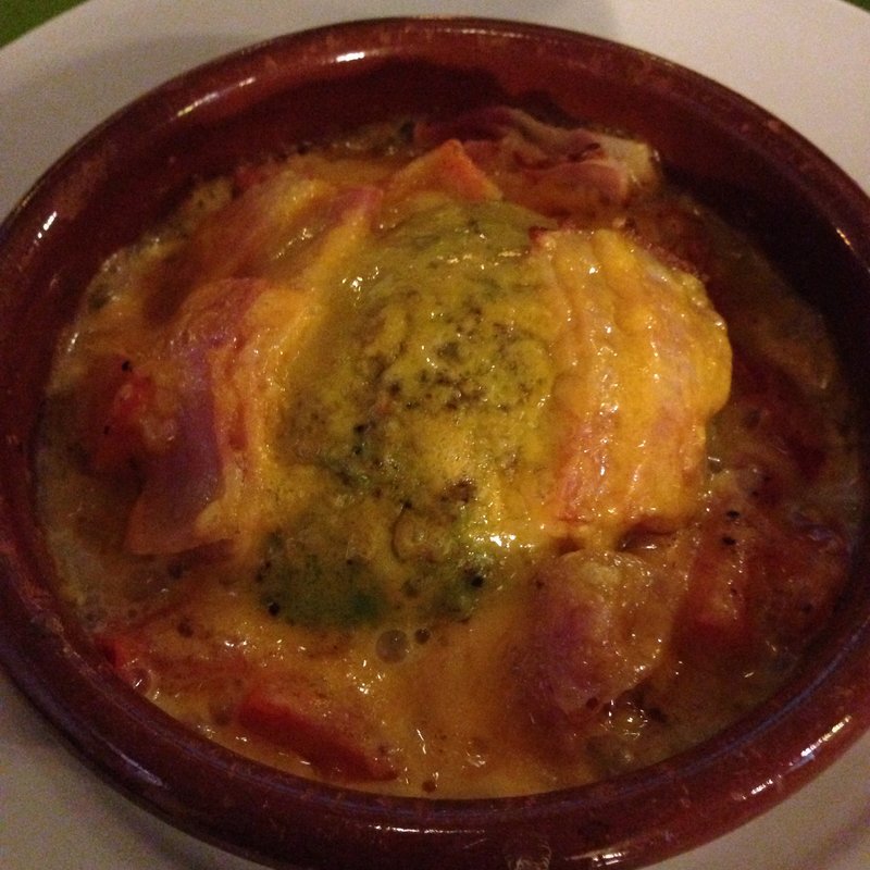 アボガドとベーコンのトマトチーズの焼き(マドッシュ！カフェ （madosh!cafe）)