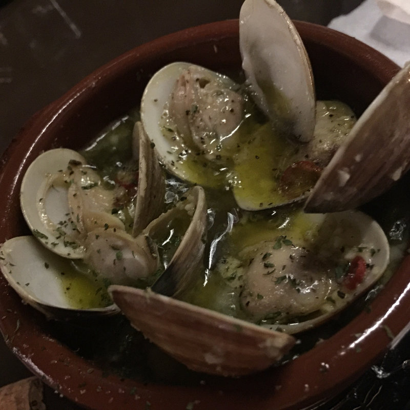 あさりのアヒージョ