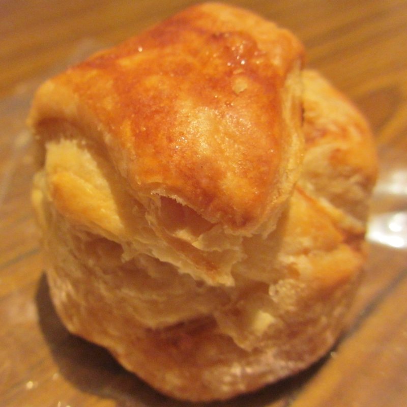 茶巾パイ（栗餡）(デリカテス アラメゾン)