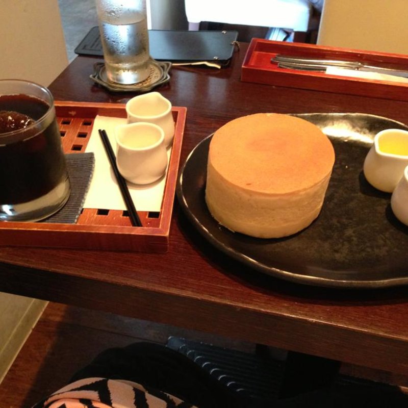 ワンカップドリンク付食事セット＋スィーツ(Cafe Salon Sonjin)