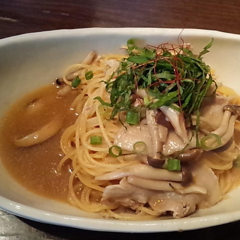 ベーコン木の子の青じそガーリック(Ａｊｉｋｕｒａ’ｓ　Ｄｉｎｉｎｇ)