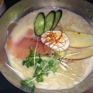 豆乳冷麺(シジャン 梅田阪急三番街店 （Shijan）)