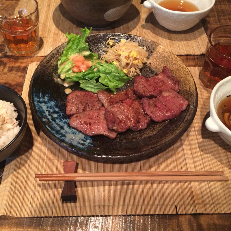 炉端牛タン定食(炉端焼 BECO SHNIN （ベコ主任 べこしゅにん）)