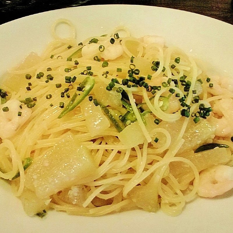 海老と冬瓜と青唐辛子のパスタ(Tocci （トッチ）)