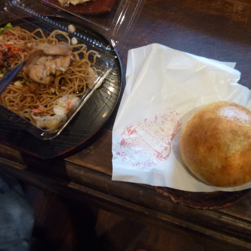 焼きピロシキ(たい焼きなみへい)