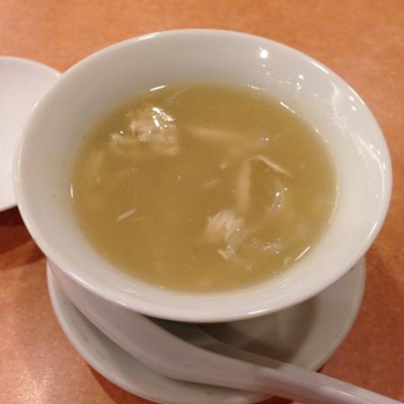 ささみ入りふかひれスープ(南国飯店 （ナンゴクハンテン）)
