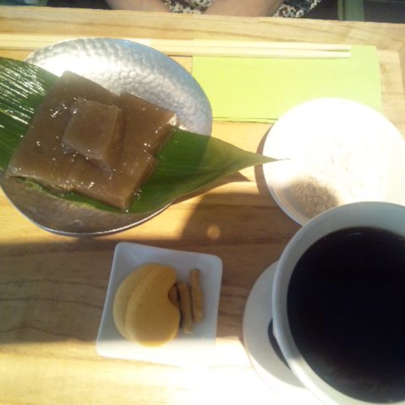 わらび餅(茶庭 然花抄院)