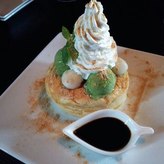 Seasonal Pancake ハチカフェ Hachi Cafe の口コミ一覧 おいしい一皿が集まるグルメコミュニティサービス Sarah