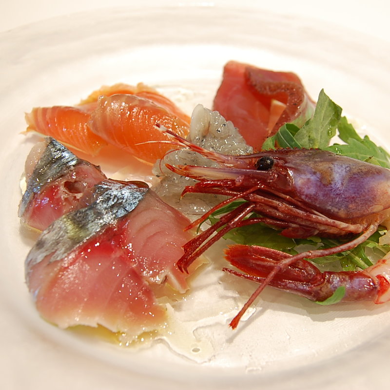 本日の鮮魚カルパッチョ(ボッテガ・ミケーレ)