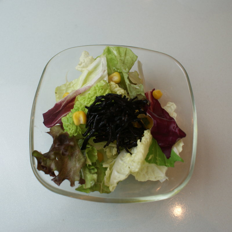 フレッシュグリーンのひじきマリネサラダ(ボナ！つぶつぶ 神楽坂店)