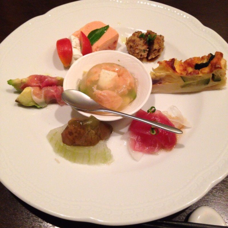 夏の前菜7種盛り(玄 （くろ）)