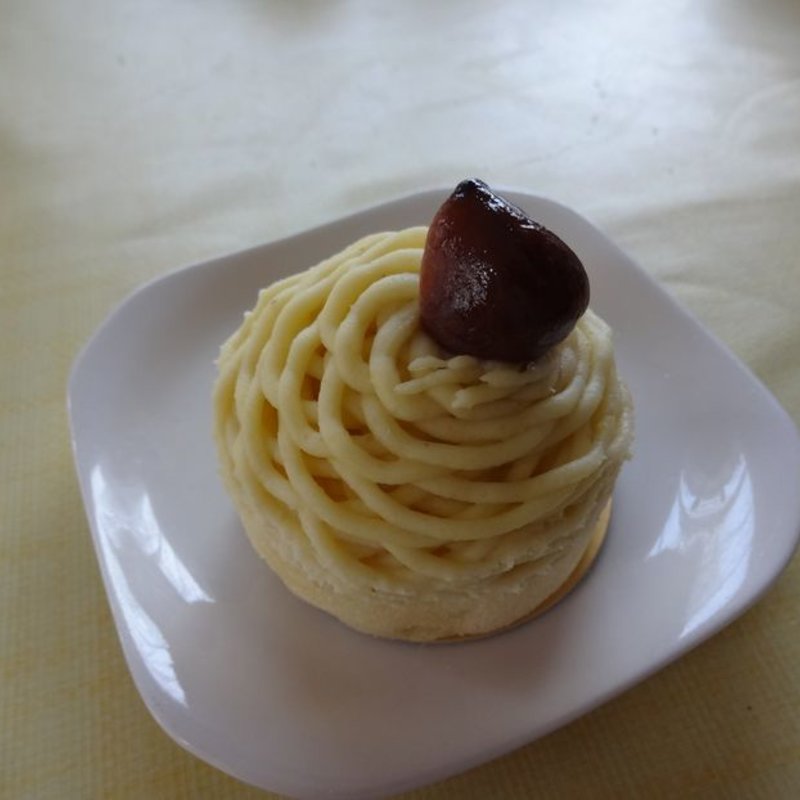 モンブラン(ドエル 高槻店)