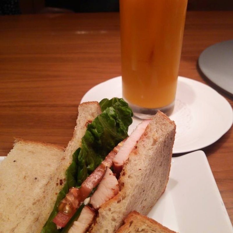 マンゴージュース(京橋千疋屋 東武池袋6F パーラー)