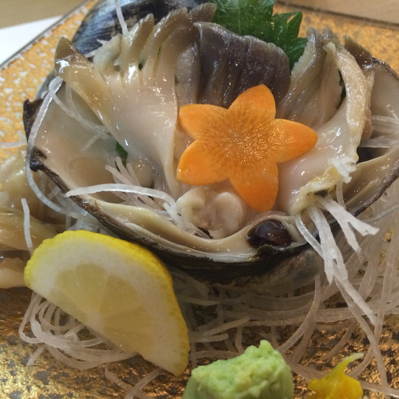 アワビの刺身(漁川 )
