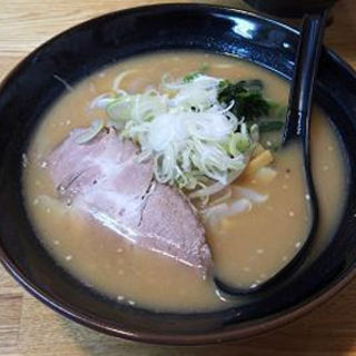 豚骨味噌ラーメン(麺唐)
