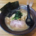 豚骨醤油ラーメン(麺唐)