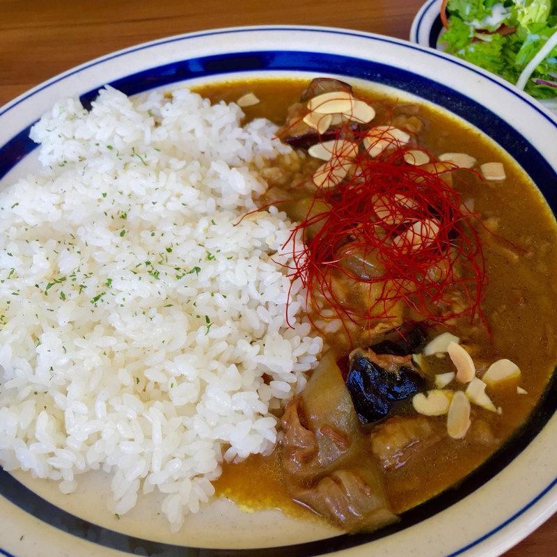 牛スジと茄子のカレー(フリーマン カフェ)
