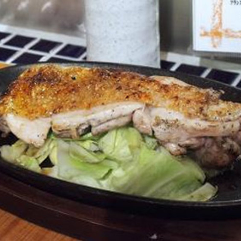 州安曇野 朝いち鶏 ジューシーもも肉の炭ろばた焼き(ｃｏ ｃｏｒｏｃｏ)