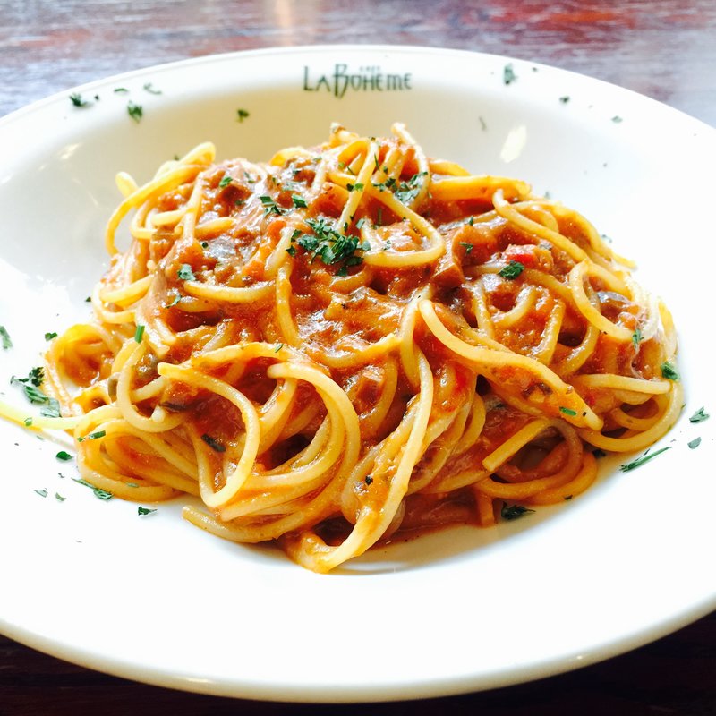 絶望(カフェ ラ・ボエム 新宿御苑 （La Boheme）)