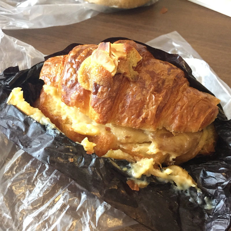 クロワッサンのバナナ仕立て(Flip up！ （フリップアップ）)