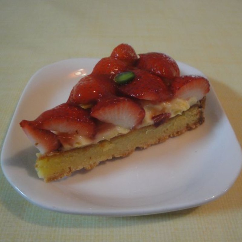 苺のタルト(ムーラタルト)