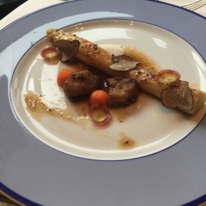 白アスパラのソテー(レスプリドゥクゥードゥフランス)