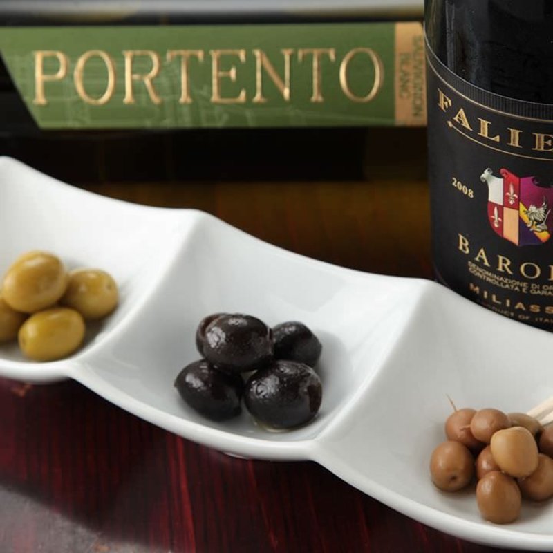 オリーブ盛り合わせ(TABERNA SERGIO（タベルナ セルジオ）)