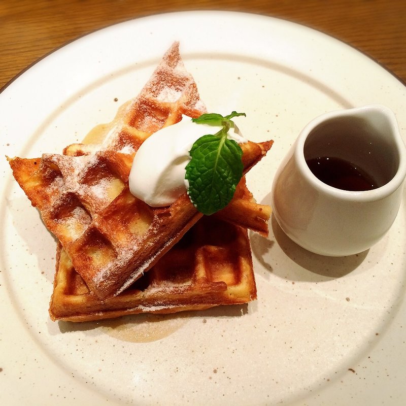 メイプルワッフル(カフェドファリニエール)