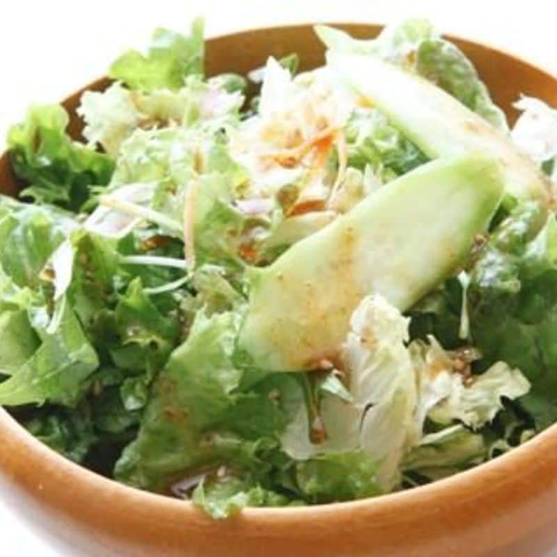 腹減ったサラダ(博多もつ鍋　はらへった HANARE )