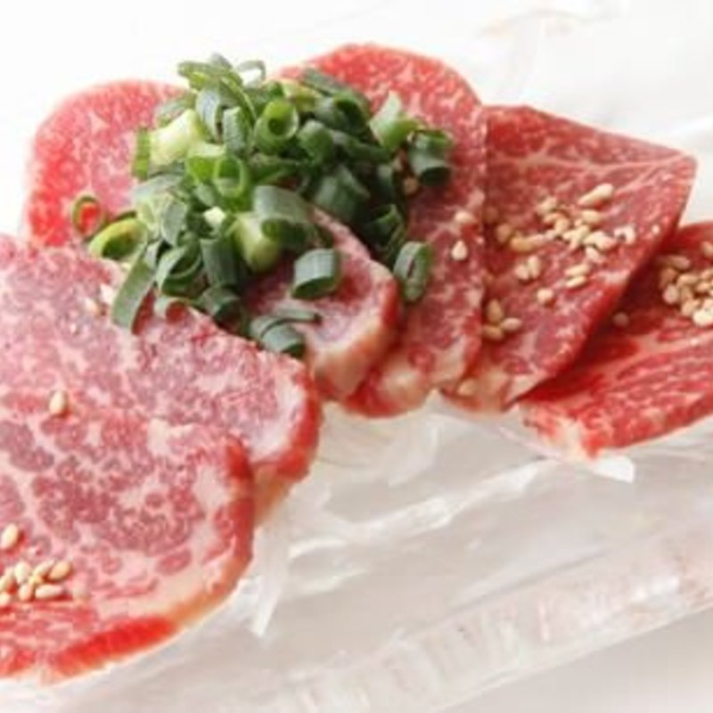 馬刺し(博多もつ鍋　はらへった HANARE )