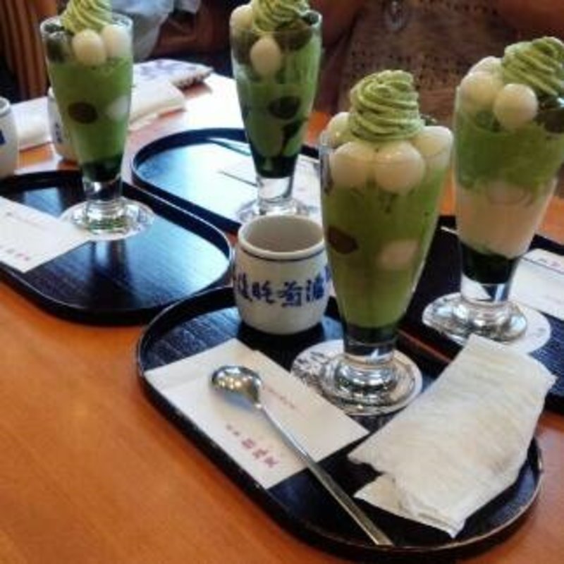 (茶寮都路里 京都伊勢丹店 （さりょうつじり）)