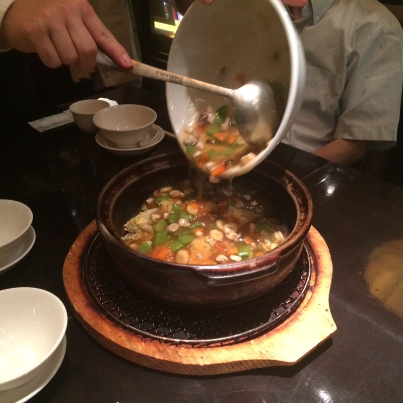 土鍋あんかけチャーハン(廣東料理民生 ヒルトンプラザ ウエスト店)