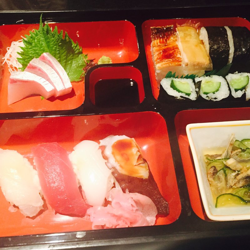 すし定食(竹)(松葉寿司塚口本店)