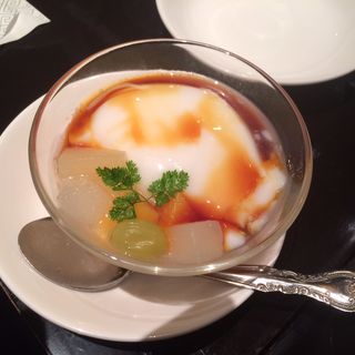 杏仁豆腐(廣東料理民生 ヒルトンプラザ ウエスト店)