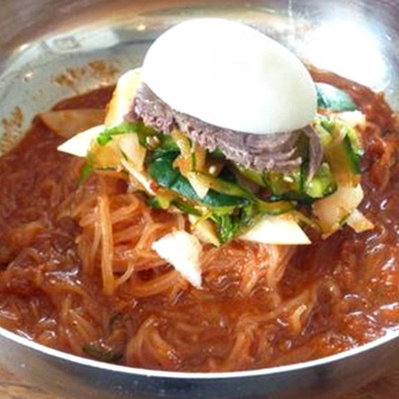 ビビン冷麺(ぴょんぴょん舎  GINZA UNA)