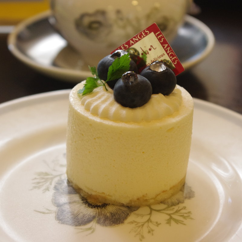 ブルーベリーフロマージュ(レ・ザンジュ　鎌倉本店)