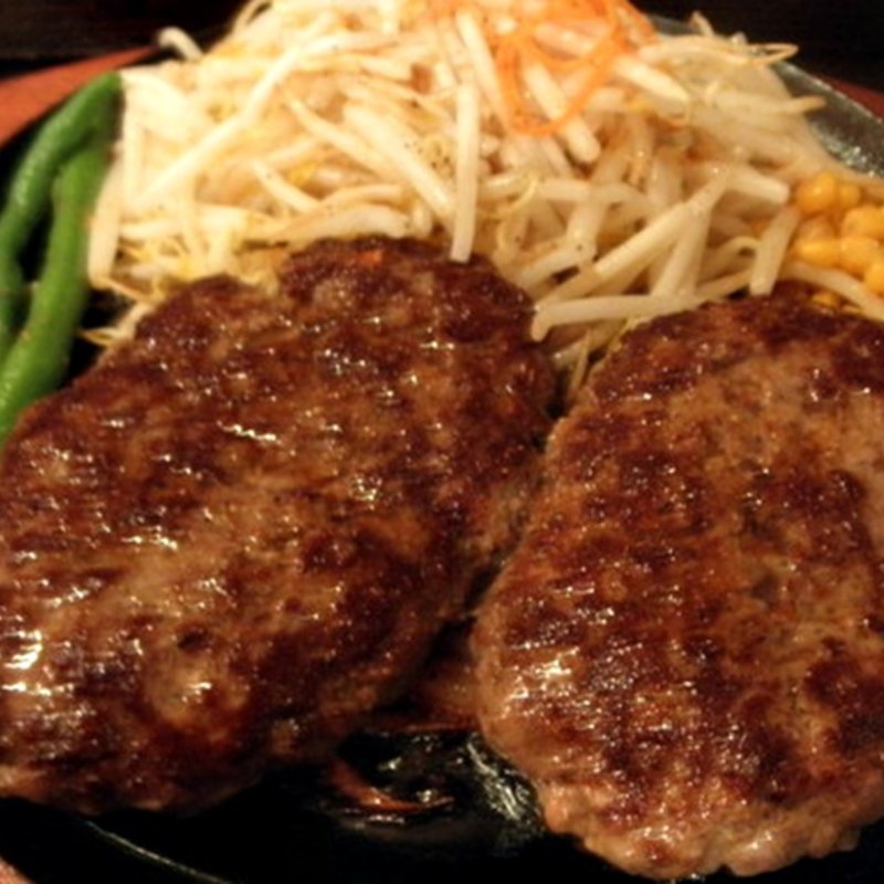 W100％牛肉牧場ハンバーグ300g(堀留町ステーキハウス )