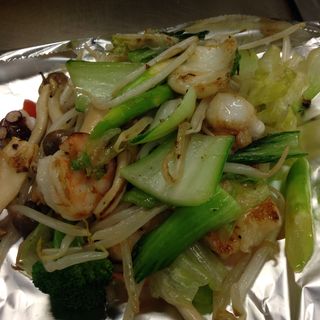 海鮮と季節野菜の塩炒め(なかちゃん )