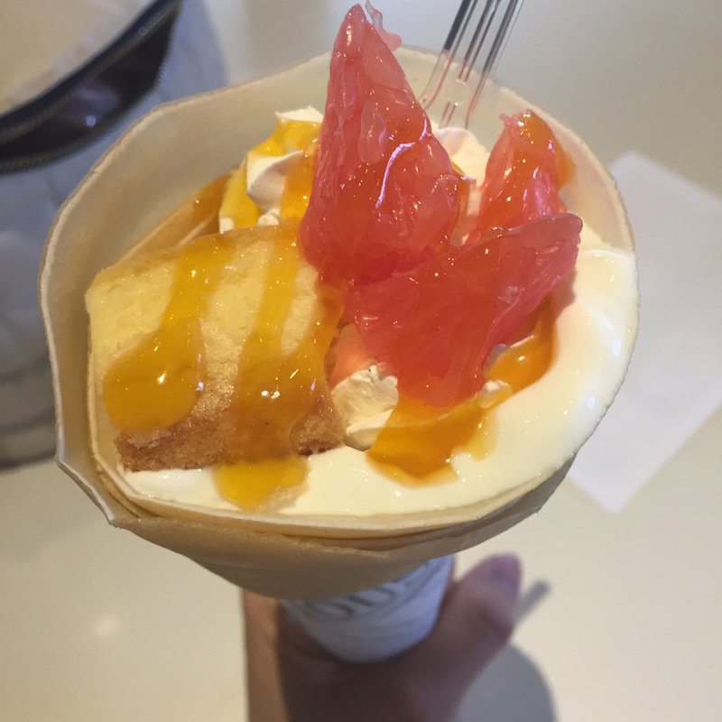 グレープフルーツチーズケーキ生クリーム(タゴスタジオタカサキ)