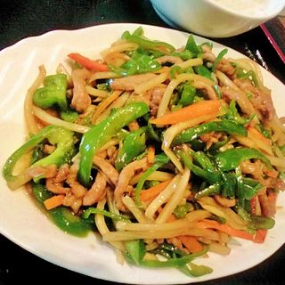 青椒肉絲定食(香港苑 東陽町店 )