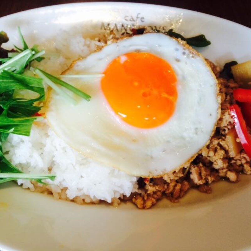 ガパオ(カフェ マングローブ)