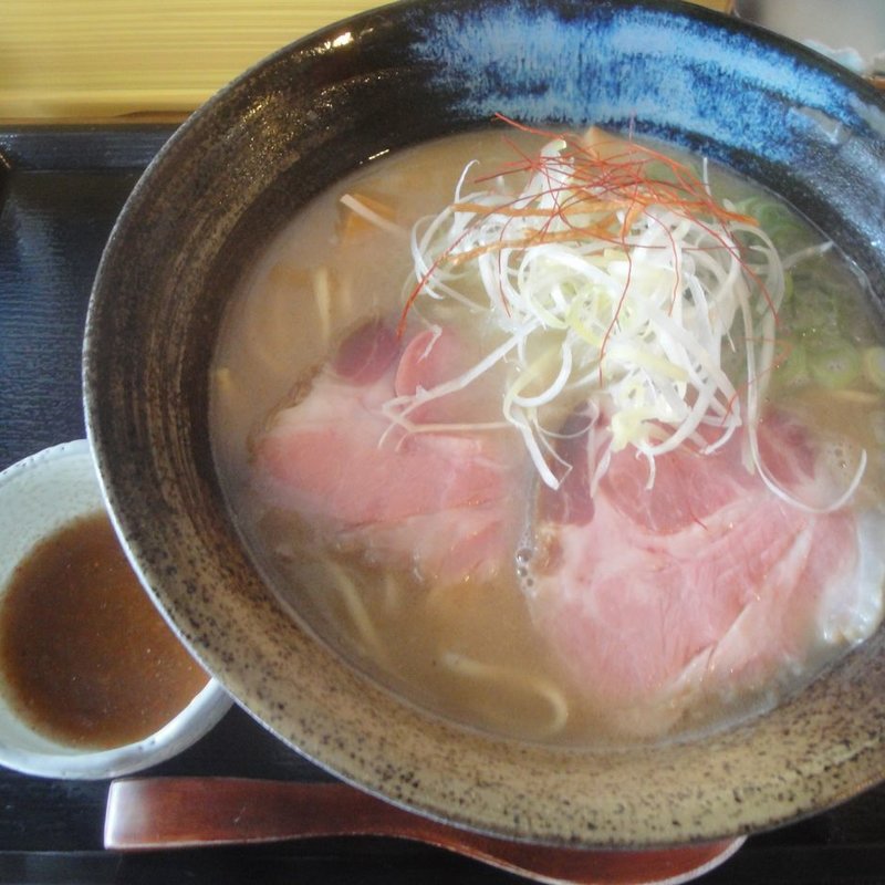 魚介白湯らーめん(らーめんstyle JUNK STORY （ラーメンスタイルジャンクストーリー）)